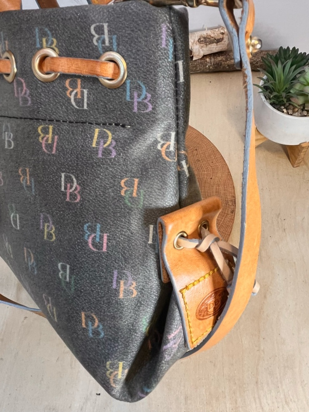 Vintage Dooney & Bourke All Weather Leather Satchel Brown Tan Brass Duck Fob - Picture 14 of 16